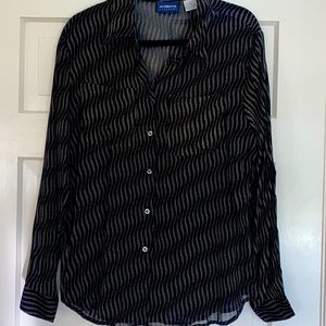 Liz Claiborne sheer button down blouse size L